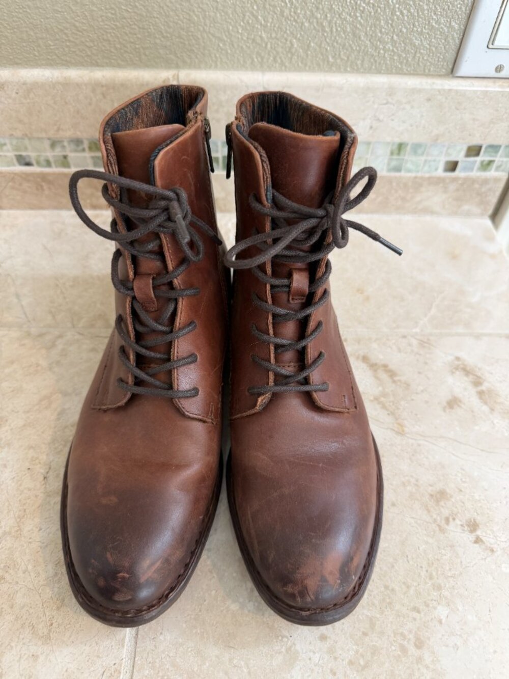 BORN Betsy Lace Up Combat Boots Distressed Brown Size 8.5 - Picture 3 of 13